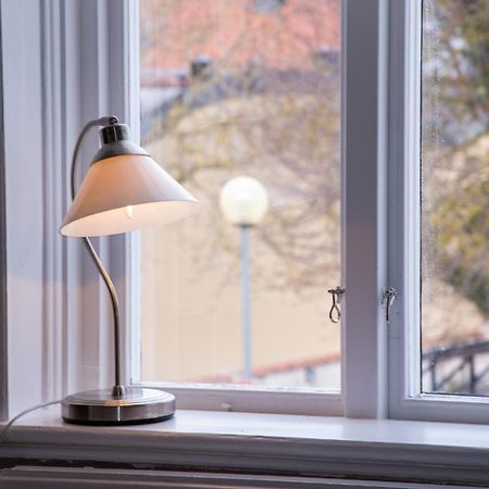 Adelsgatan Bed & Breakfast Висбю Экстерьер фото
