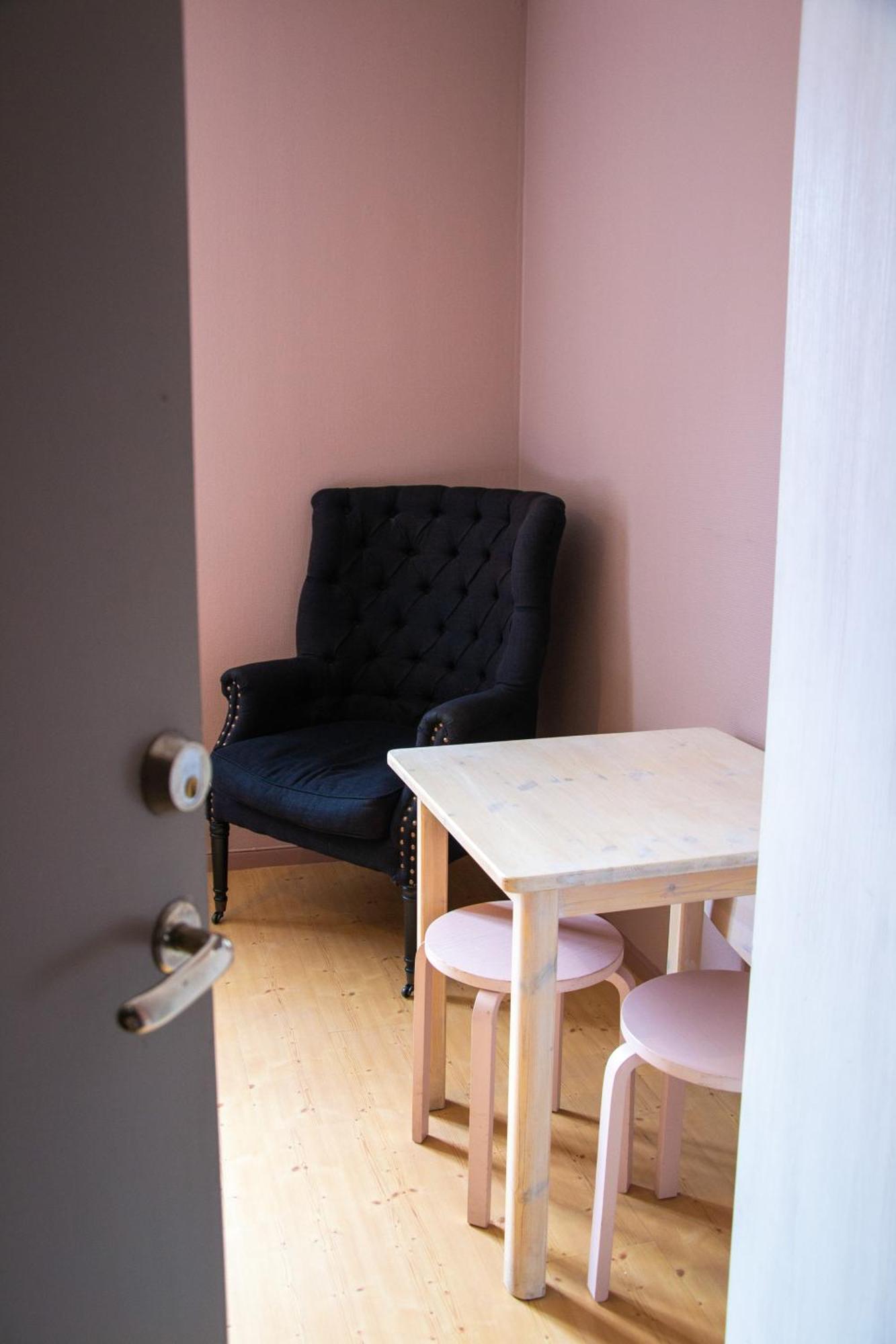 Adelsgatan Bed & Breakfast Висбю Экстерьер фото