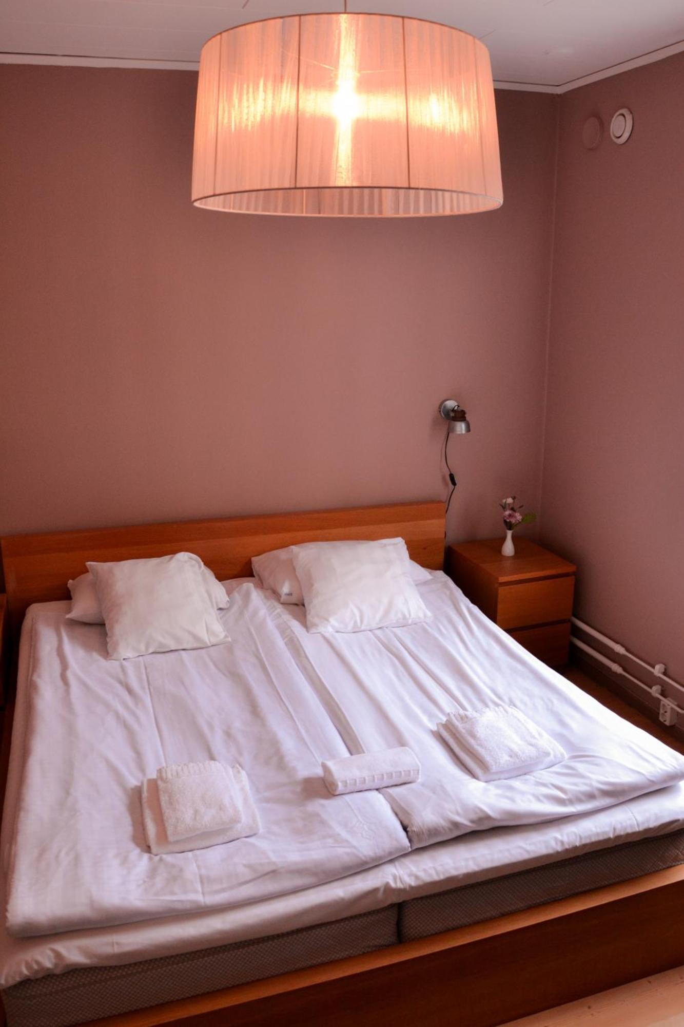 Adelsgatan Bed & Breakfast Висбю Экстерьер фото